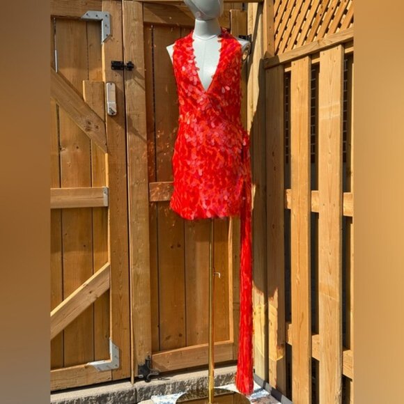 🆕 MISHA COLLECTION 🧿 NWOT Red Sapphire Sequins Mini Dress, Sz M - US 6 - Picture 3 of 16